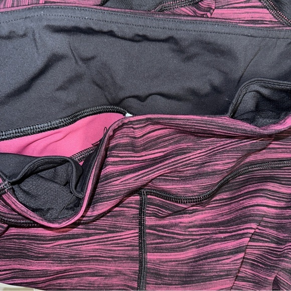 Lululemon 8 Speed Up Tight Leggings - Picture 8 of 11